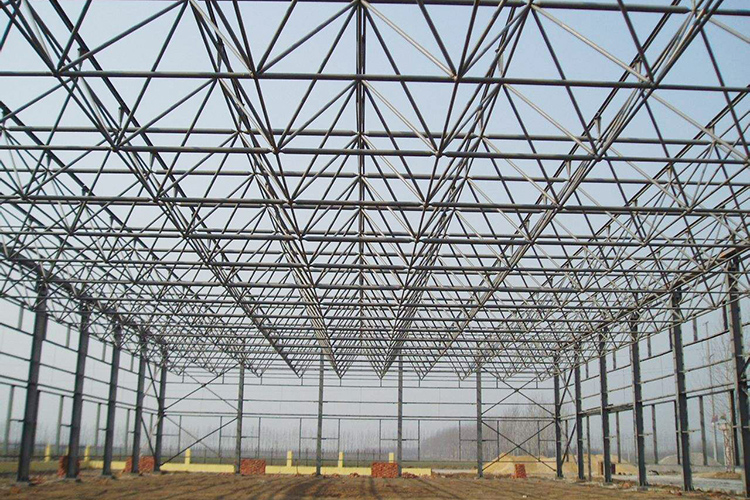 包頭鋼結構管桁架