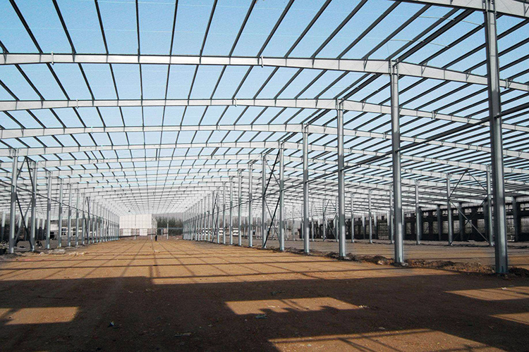 興安工業集團加油機車間