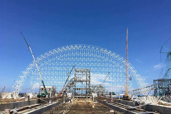 今天和大家分享通遼鋼結構廠房的五大優(yōu)點